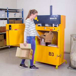 VG-B3_WebCaro01_10_GB_No1-Bramidan-B3-fill-in-cardboard-img-3762-1500x1500-jpg-medium-130